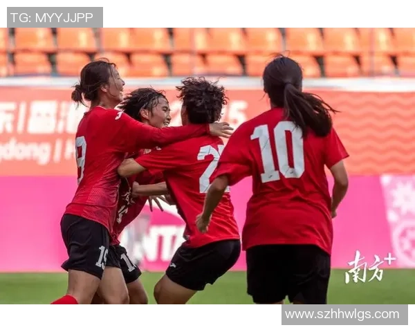 南可乐足球盛宴开启激情赛事助力年轻球员梦想成真